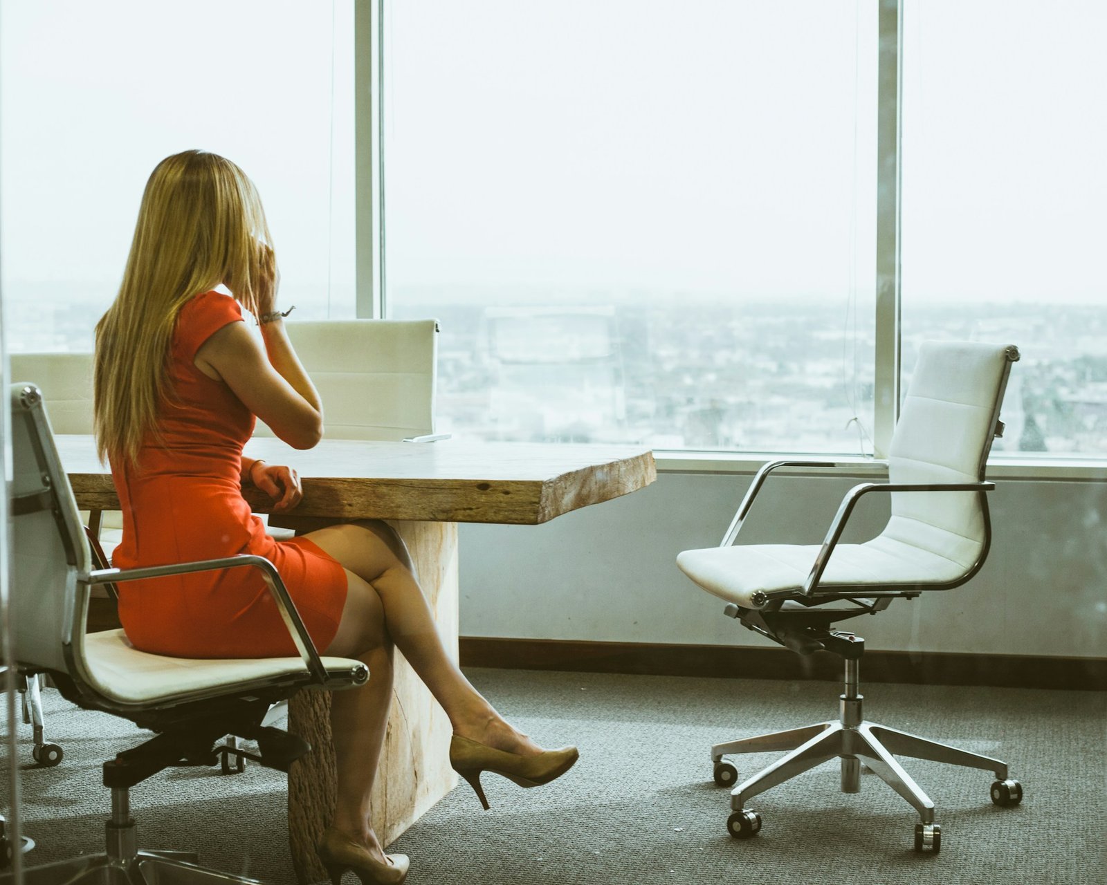 secretary=sitting